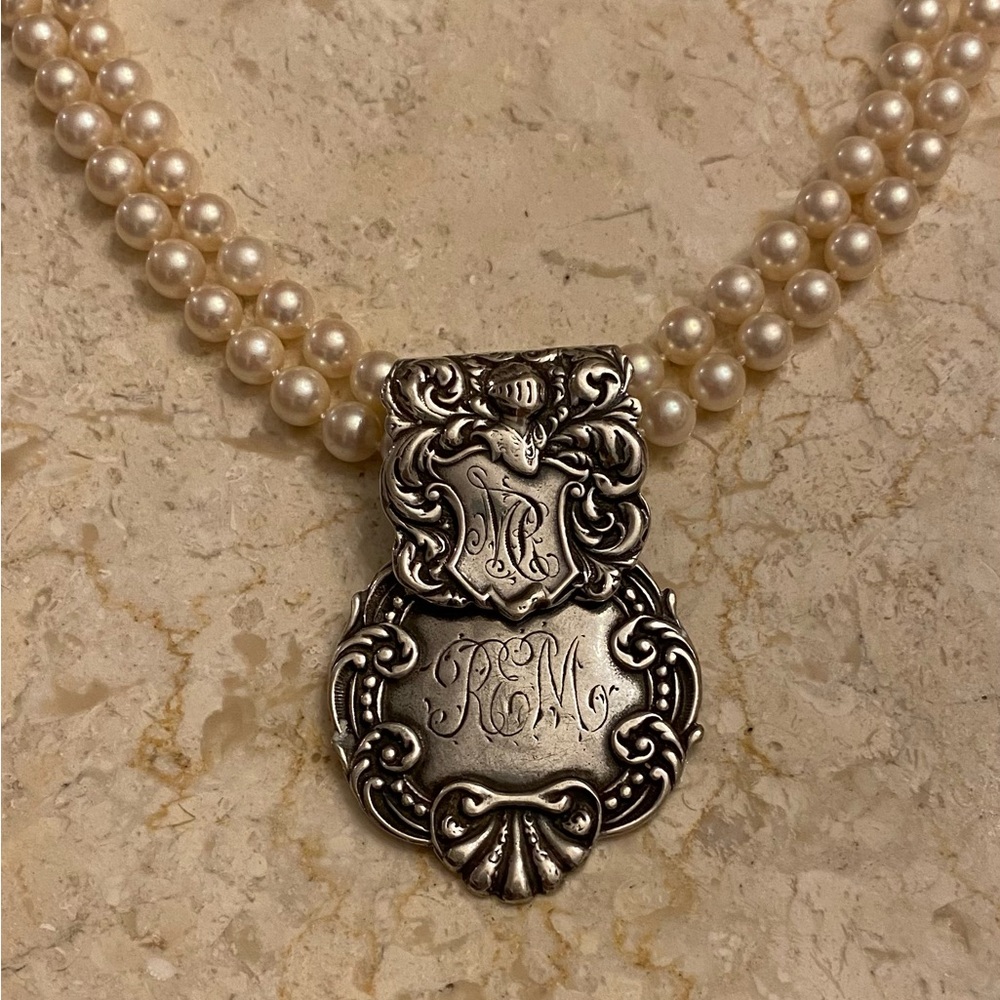 Vintage Sterling Silver Victorian Inspired Pendant by Foree Hunsicker - Picture 2 of 7